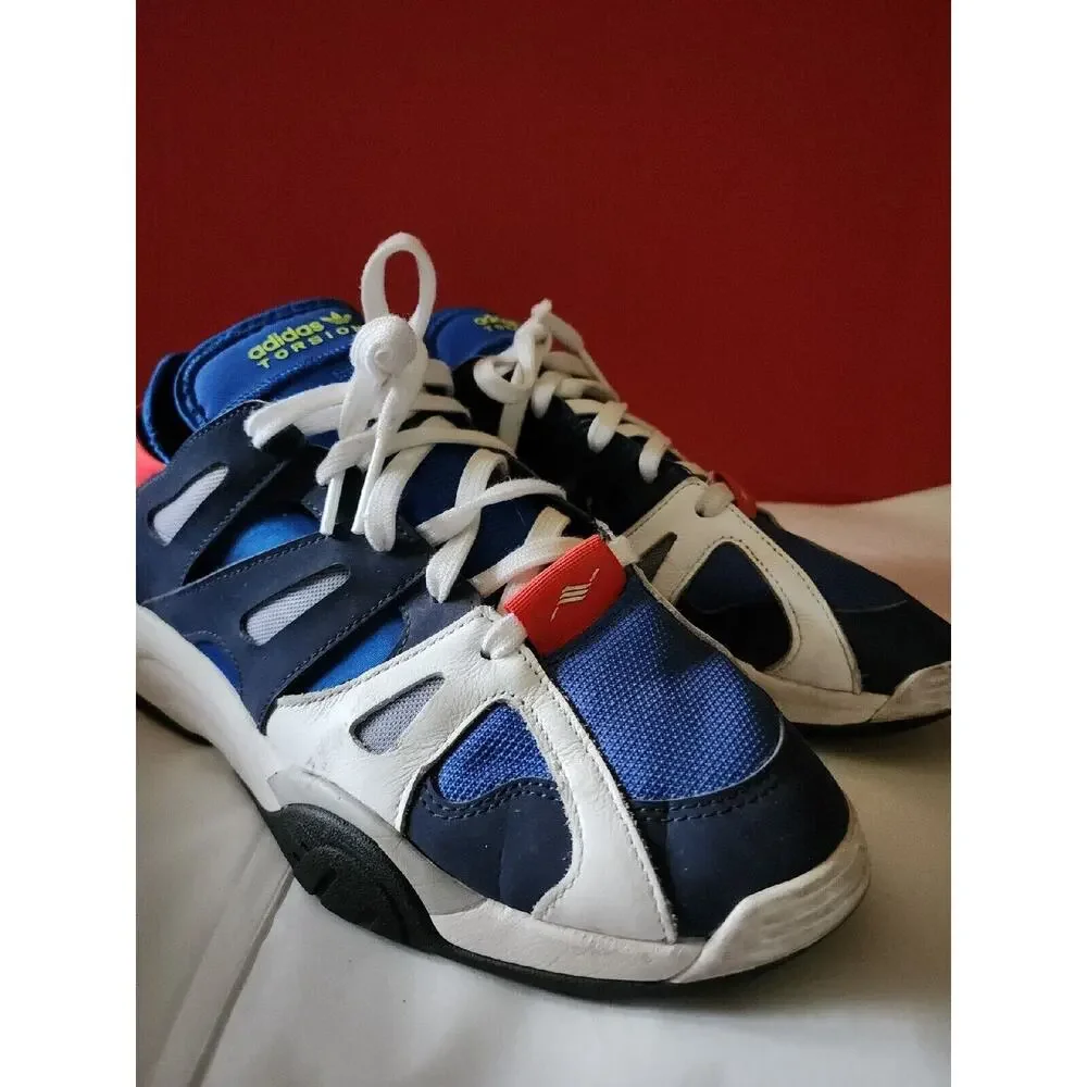 Adidas Men's Size 9 Red White Blue Torsion Sneakers